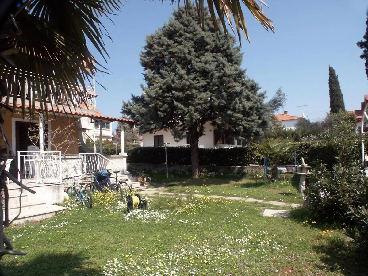 بيت ضيافة Rooms With A Parking Space Rovinj - 2245